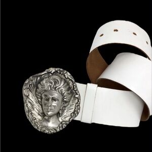 J.S.S. Elche Spain Vintage Silvertone Woman Buckle Leather Belt EUC